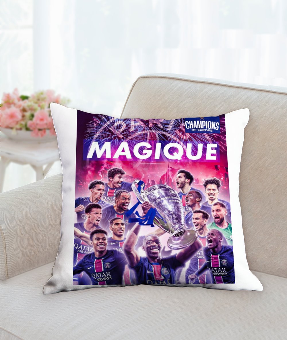 Coussin "CHAMPION D’EUROPE" de 45,6 cm x 45,6 cm ( RECTO/VERSO )